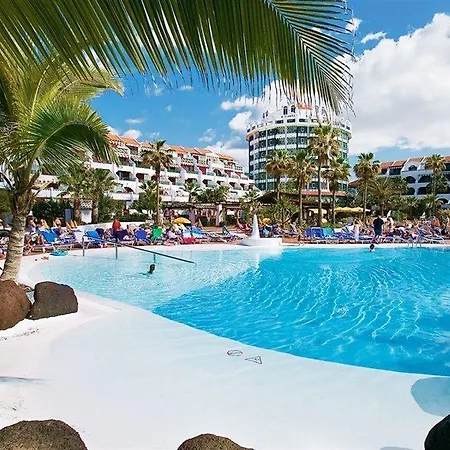 Parque Santiago Iii And Iv *