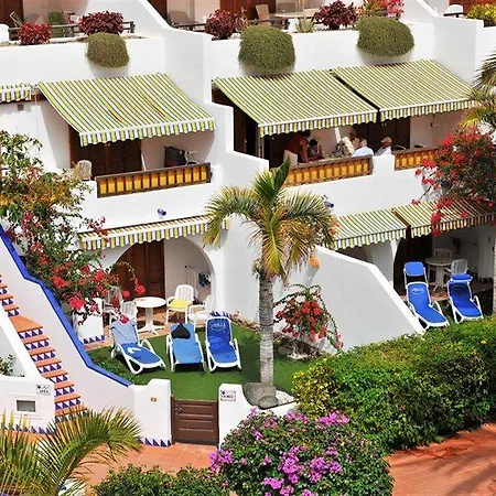 Parque Santiago Iii And Iv מלון